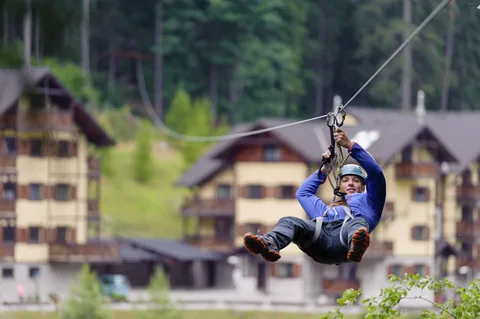 ZIPLINE - zjazd na lane